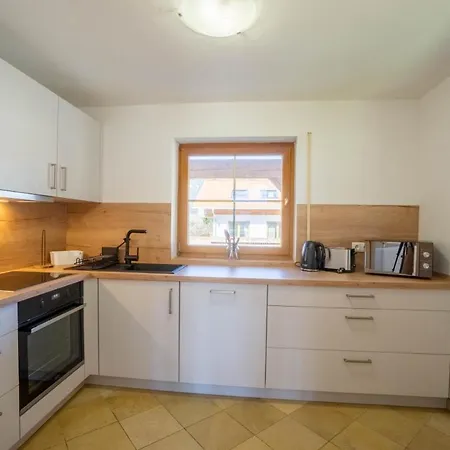 2-zimmer Alpentraum In Farchant